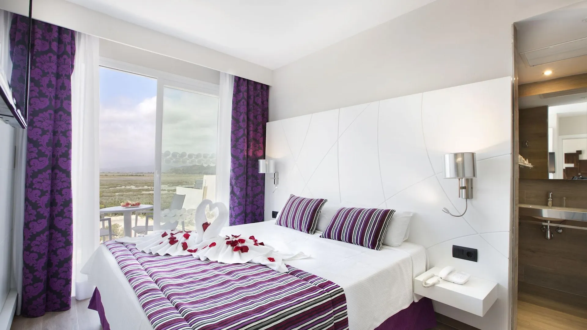 Mar Hotels Playa De Muro Suites  Playa de Muro (Mallorca)