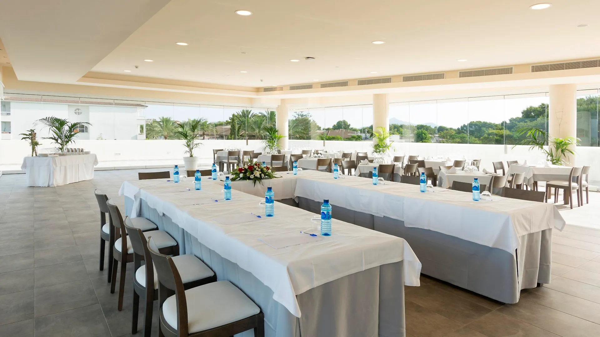 Mar Hotels Playa De Muro Suites