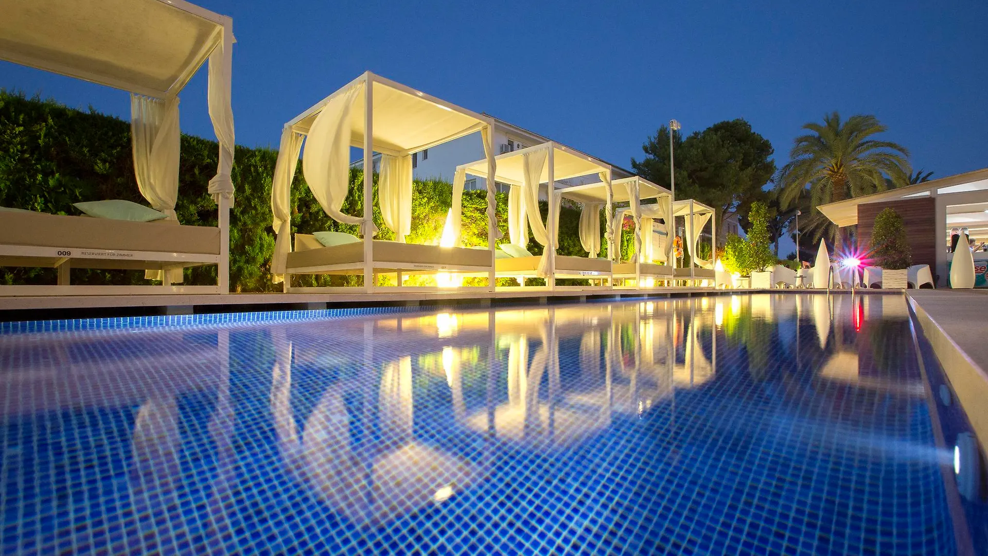 Mar Hotels Playa De Muro Suites