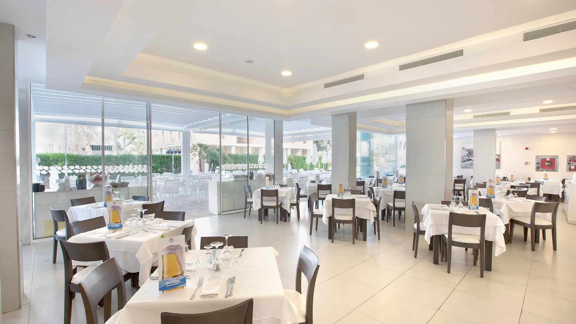 Mar Hotels Playa De Muro Suites 4*, Playa de Muro (Mallorca)